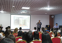 創(chuàng  )新佳首發(fā)無(wú)人超市 解決方案助力“新零售”