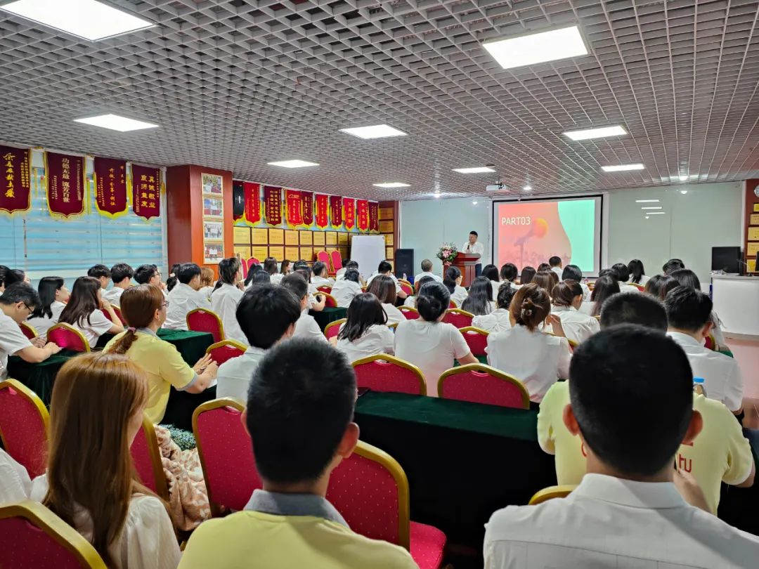 創(chuàng)新佳2022年6-7月月度總結(jié)暨表彰大會(huì)圓滿落幕！